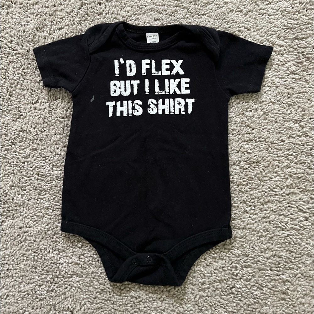 👶 “I’d flex but I like this shirt” funny onesie - Size 6-12 months